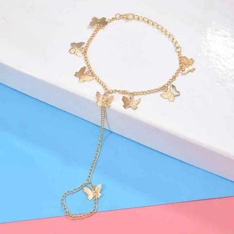 Beautiful Butterfly hand Charm Bracelet For Girls - Golden