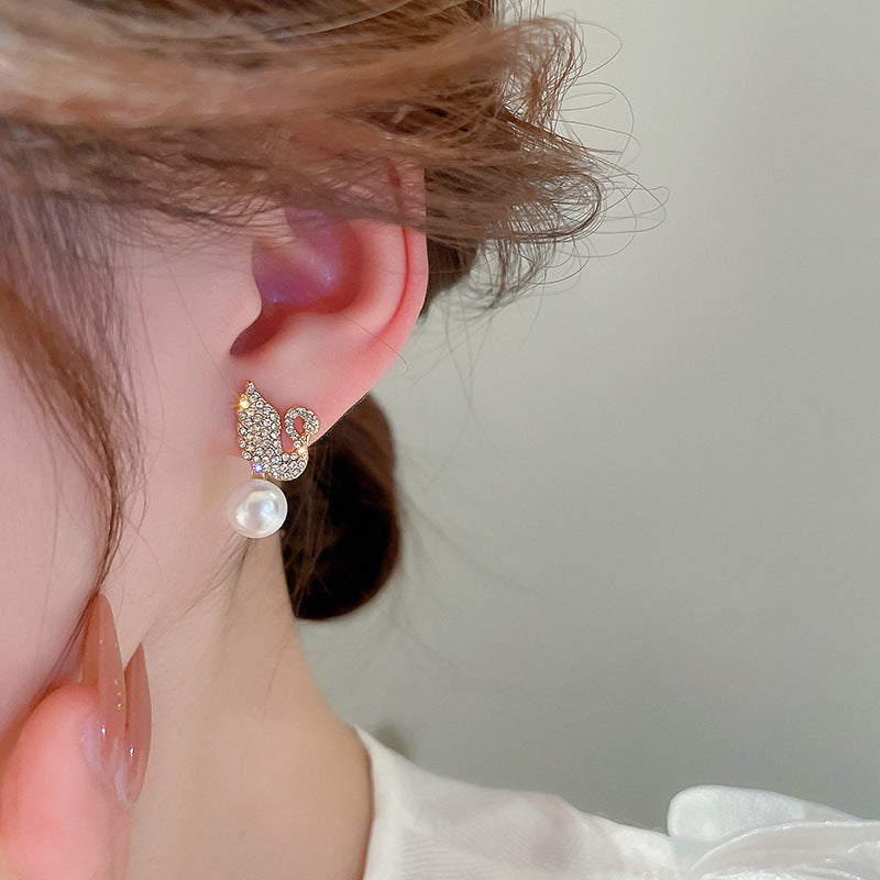 ZJE-911 Swan Pearl Earrings - Silver