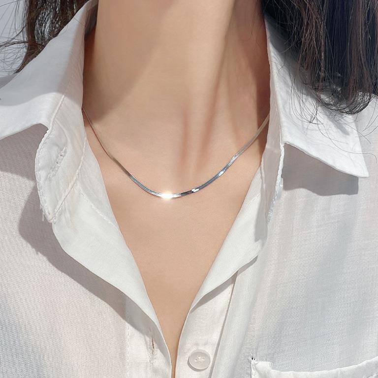 AWT-179 Thin Snake Chain