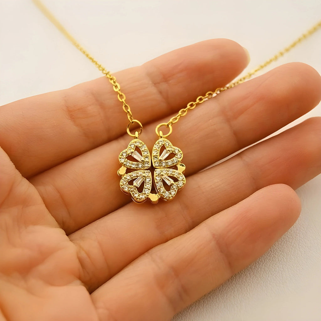 ZGE-923 Korean Magnetic 4 Leaf Clover Pendant Necklace