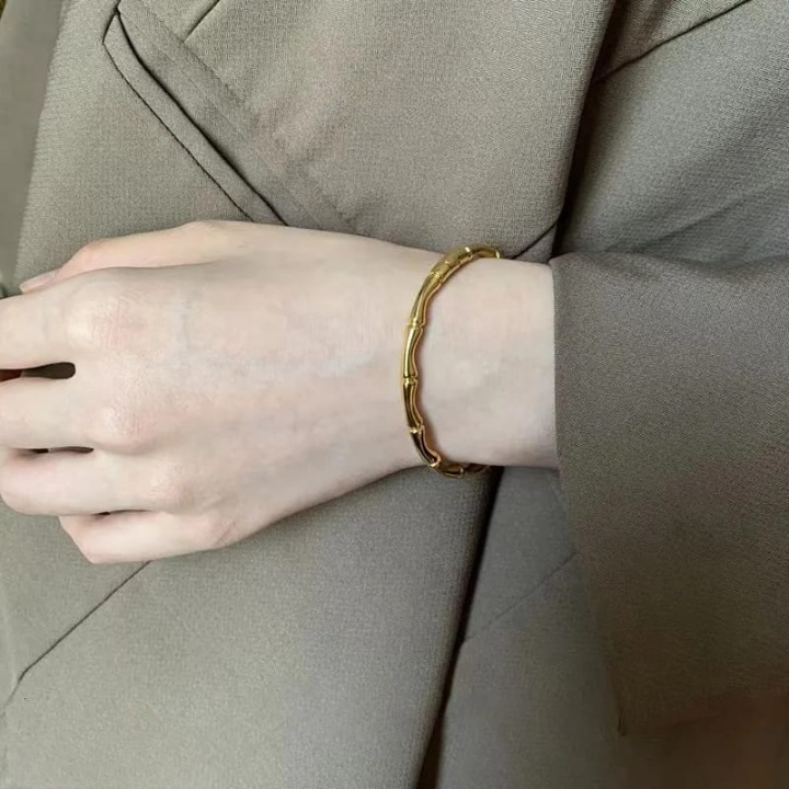Bamboo Trending Korean Bangle - Jewelry Product Designed For Wrist Wear And Daily Ornament Routine (SKU: QRT-201)