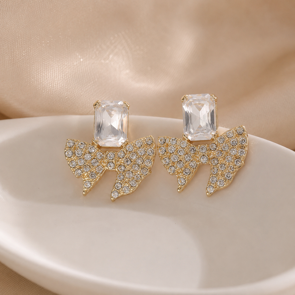 Sparkling Bow Shape Zircon Earrings